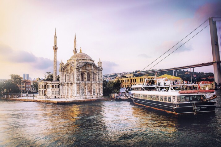 Istanbul: A City of Tunnels