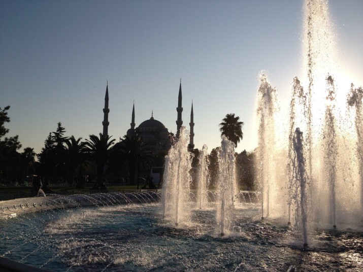 Istanbul’s Waterfront Promenades